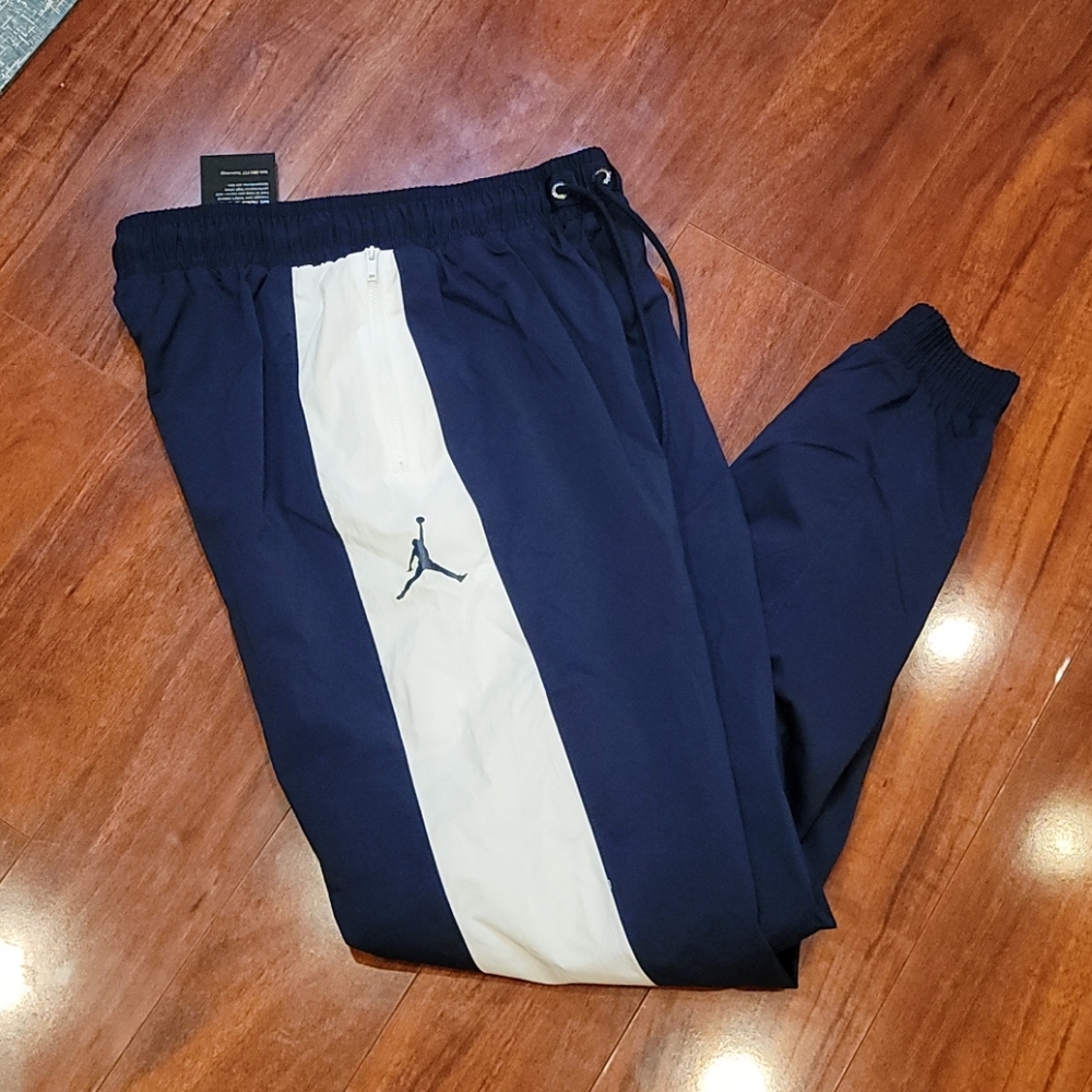NWT Men's size S Nike Jordan woven pants